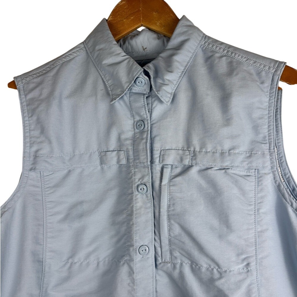 LL Bean Women's M Vented Button Up Light Blue Hiking Fishing Tank Shirt Nylon - Picture 6 of 10